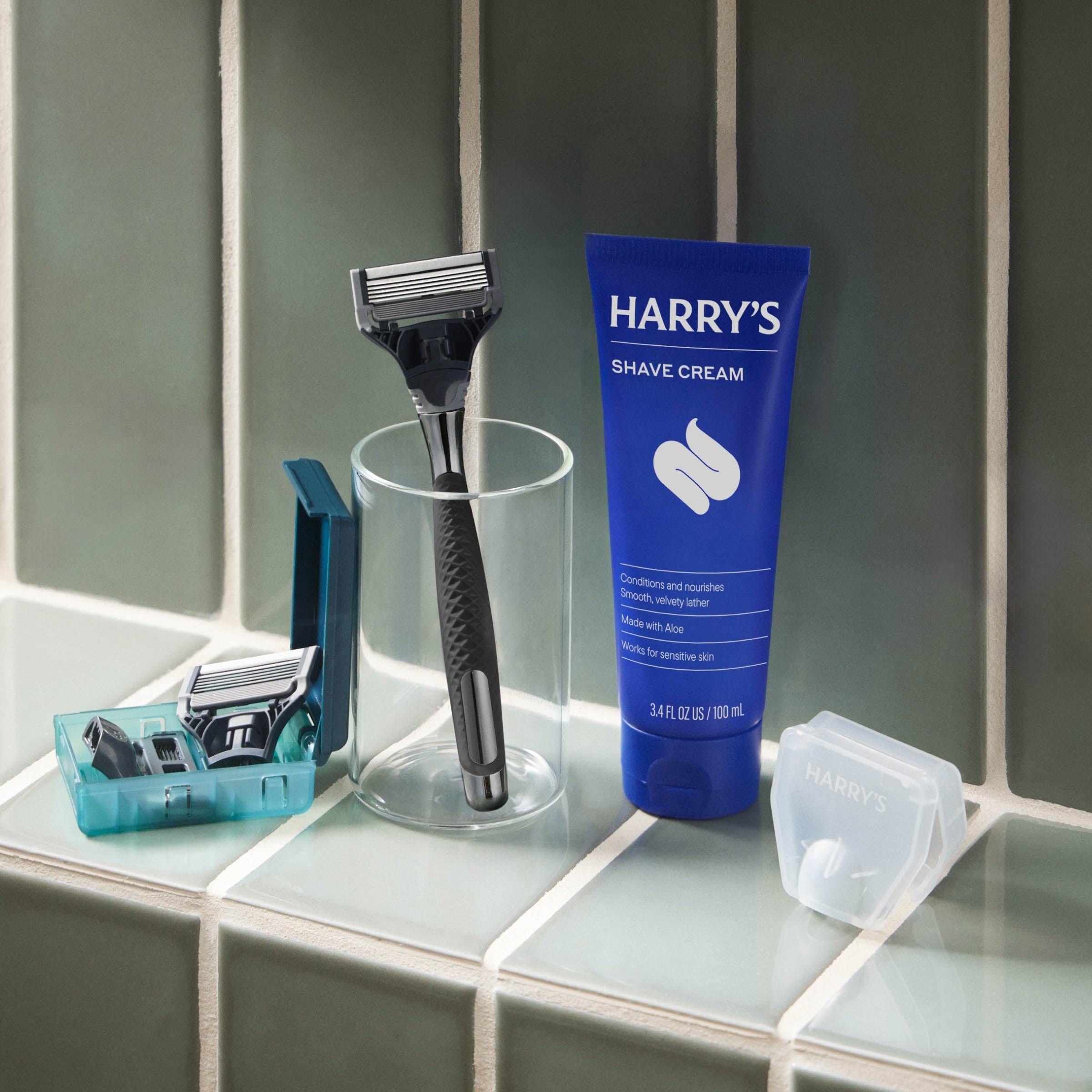 Harry's Original Chrome Shave Sets / Chrome - Graphite / Shave Cream